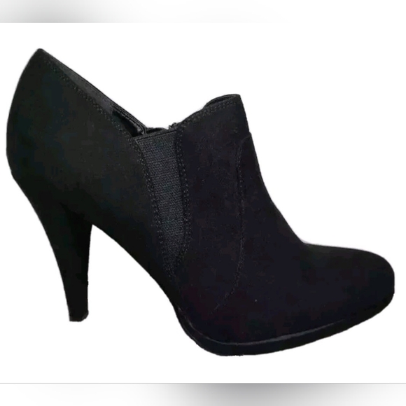 Fergie Womens Cacey Ankle Booties Black Almond Toe Side Zipper 9 M New - Picture 4 of 12